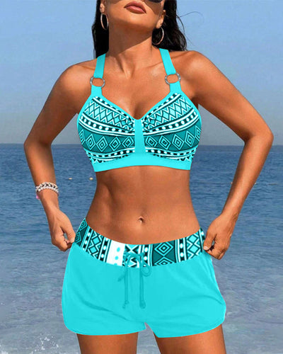 High-waisted bikini with geometric print
