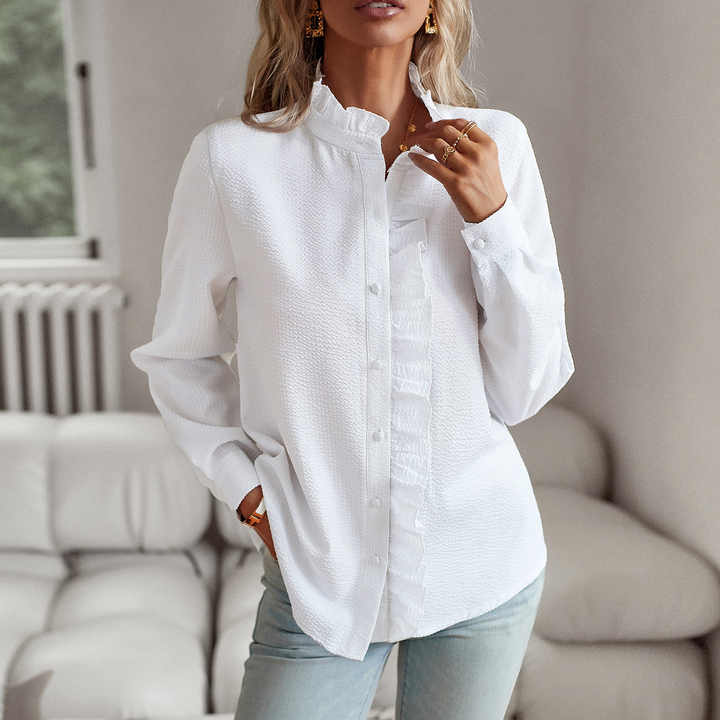 Saga™ | Elegant blouse for any occasion