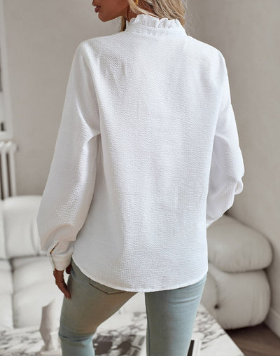 Saga™ | Elegant blouse for any occasion