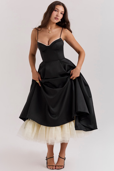 Kira | Elegant Maxi Dress