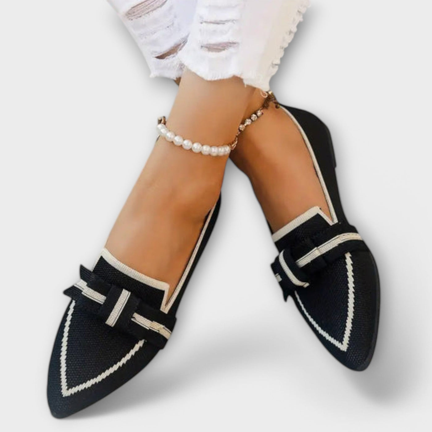 Vrouwen platte schoenen met knoopontwerp
