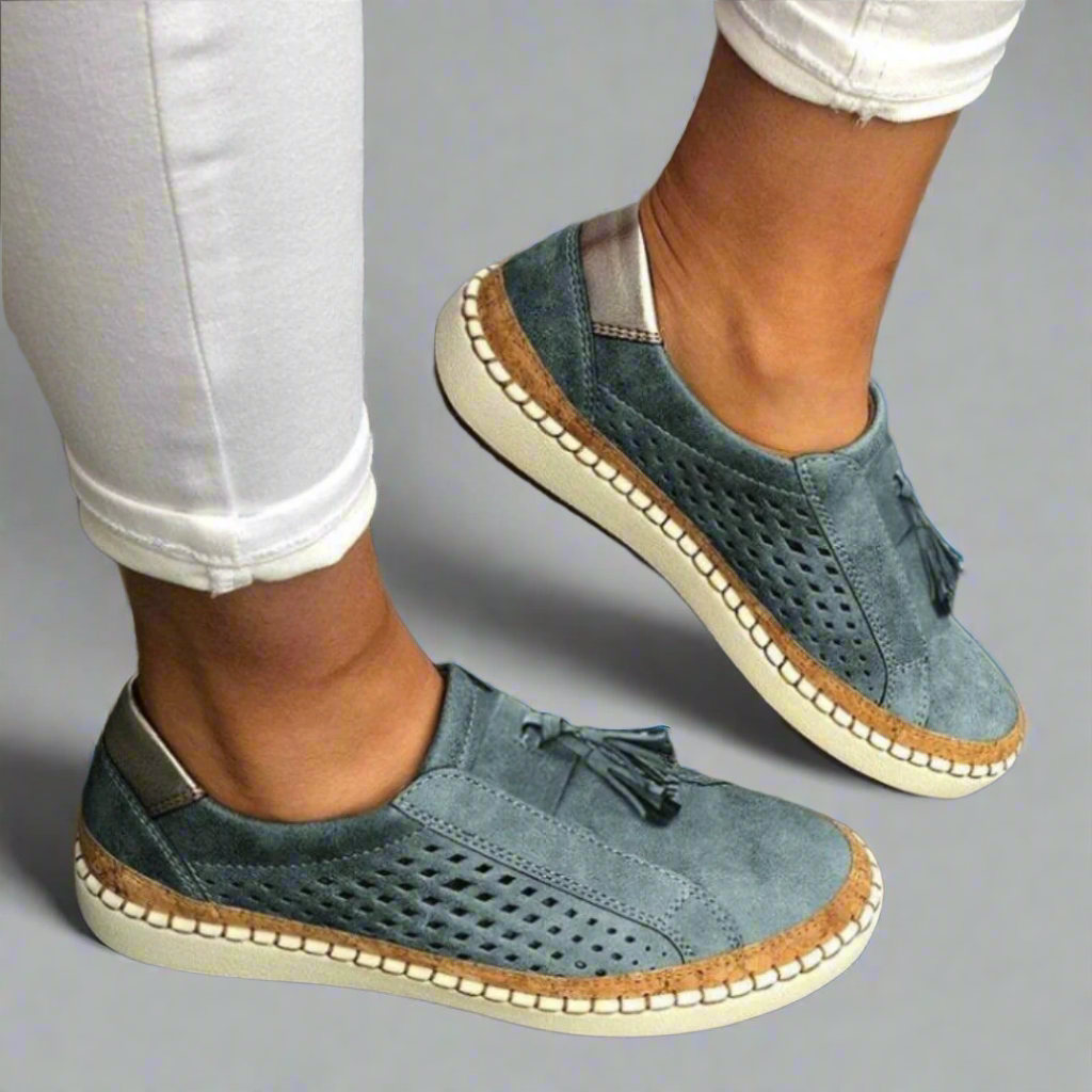 CWS Xaveria | Breathable and Non-Slip Orthopaedic Shoes