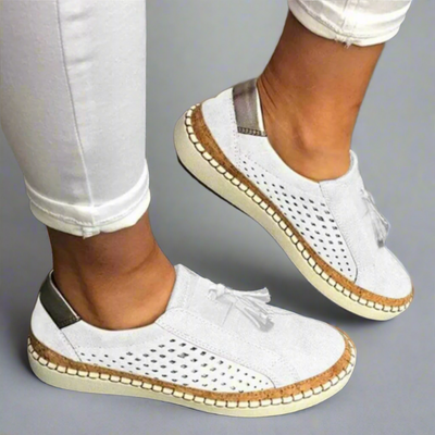 CWS Xaveria | Breathable and Non-Slip Orthopaedic Shoes