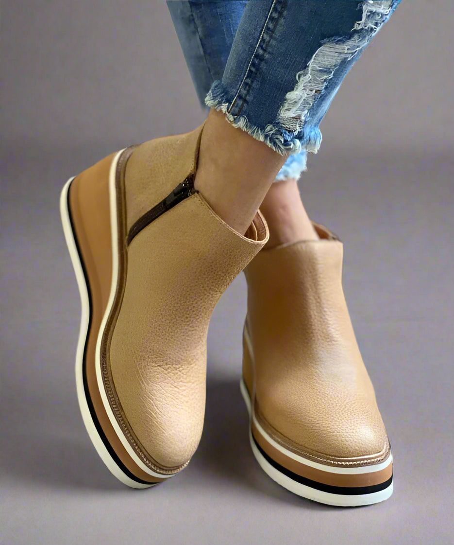 CWS Swantje | Elegant and Lightweight Ankle Boots