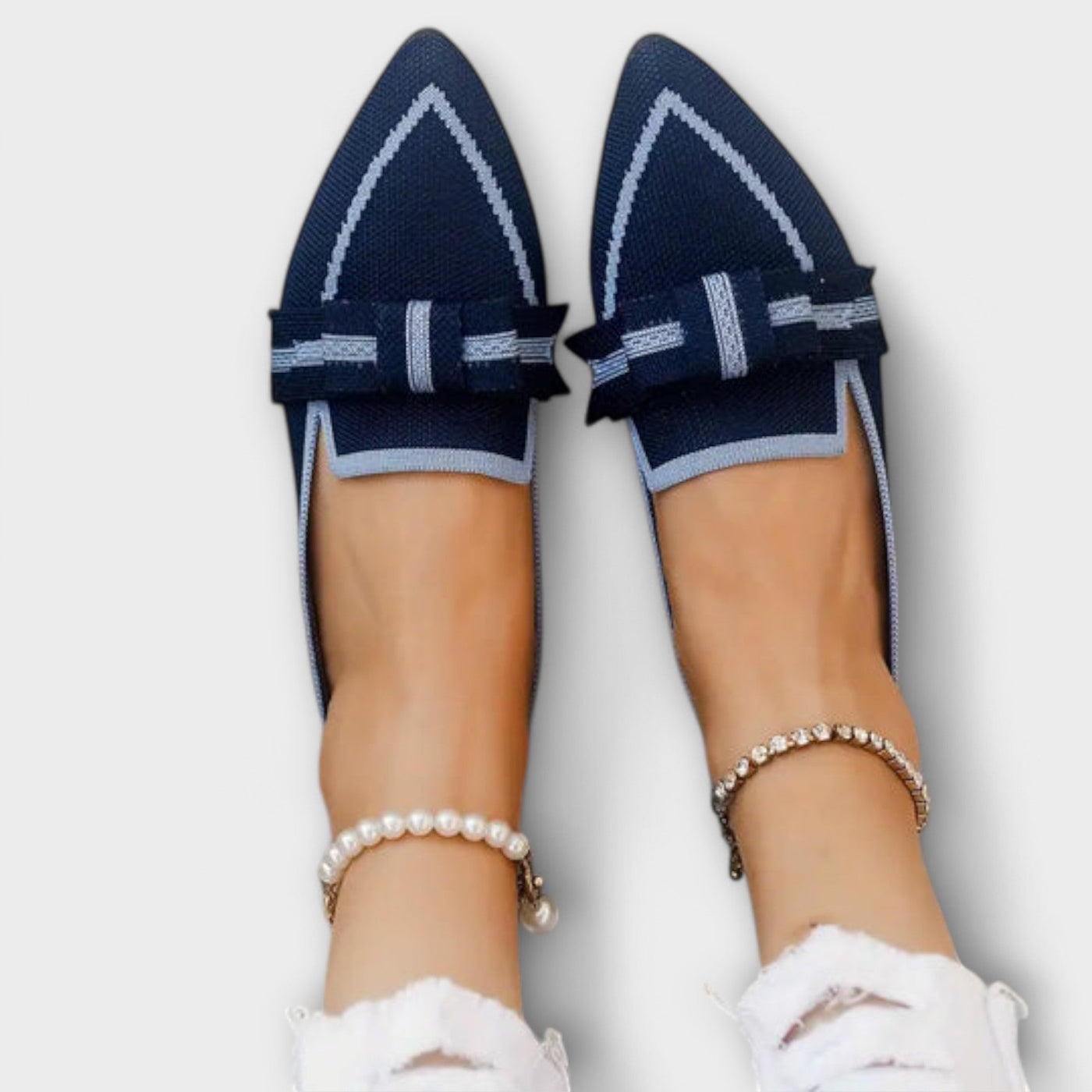Vrouwen platte schoenen met knoopontwerp