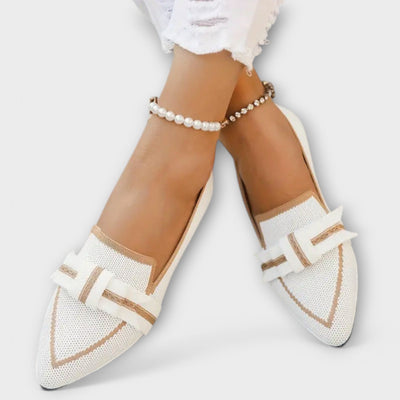 Vrouwen platte schoenen met knoopontwerp