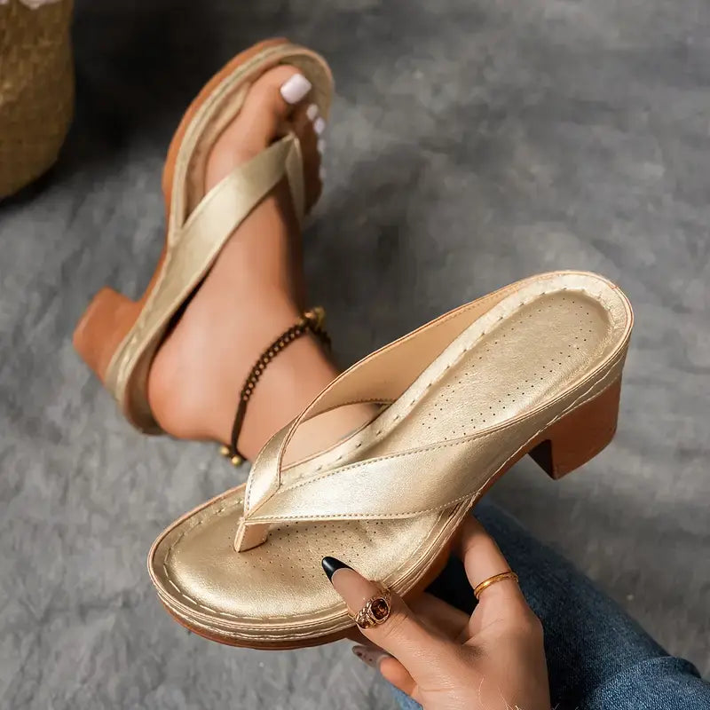 ASCEND™ Orthopaedic Heeled Slipper