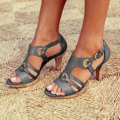 Cruz Sandals (Talon Stability Comfort+) Trend of the Season!